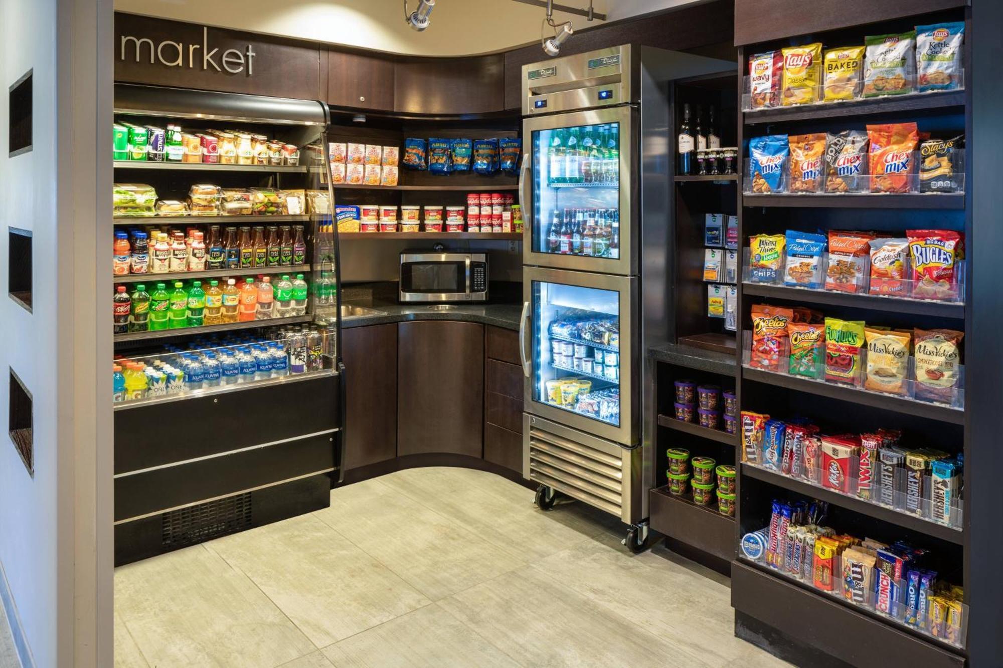 Courtyard By Marriott Fort Lauderdale Airport & Cruise Port Дания-Бич Экстерьер фото